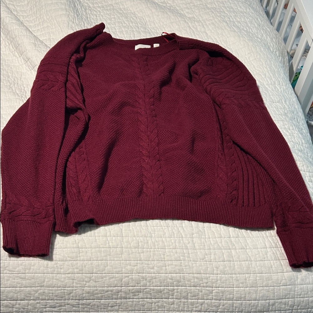 Women's Cable Knit Pullover Sweater - Burgundy